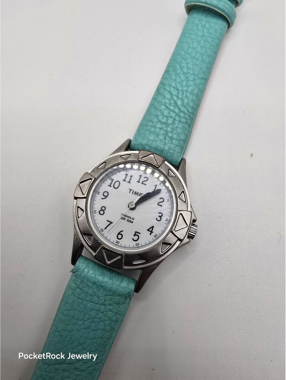 Timex Indiglo Women’s Quartz Analog White Dial Blue Leather Strap 30m 25mm